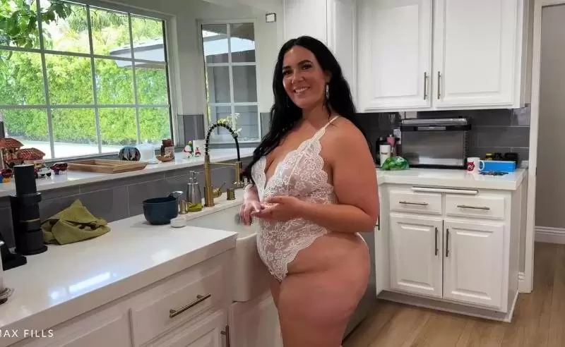 Alex Blair – Step Mom Asked Me To Anal Fuck Her