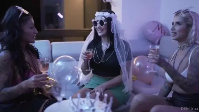 Mariana Martix, Delettraa, Agata Ruiz & Martina Smith – Bachelorette Orgy Party