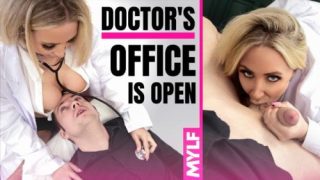 MomShoot: The Doctor Will Suck Your Cum Now – Karlie Simon