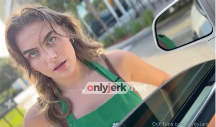 Selina Bentz – Little Starbucks Slut Gets Fucked In The Car