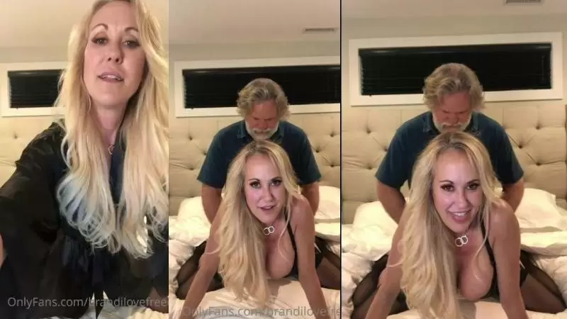 Brandi Love – Hotel Room Hookup