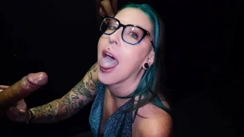 GloryHoleSecrets – Nikki Zee’s Third Gloryhole