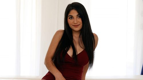 NetVideoGirls: OMG The Latest NVG – Zarina Returns